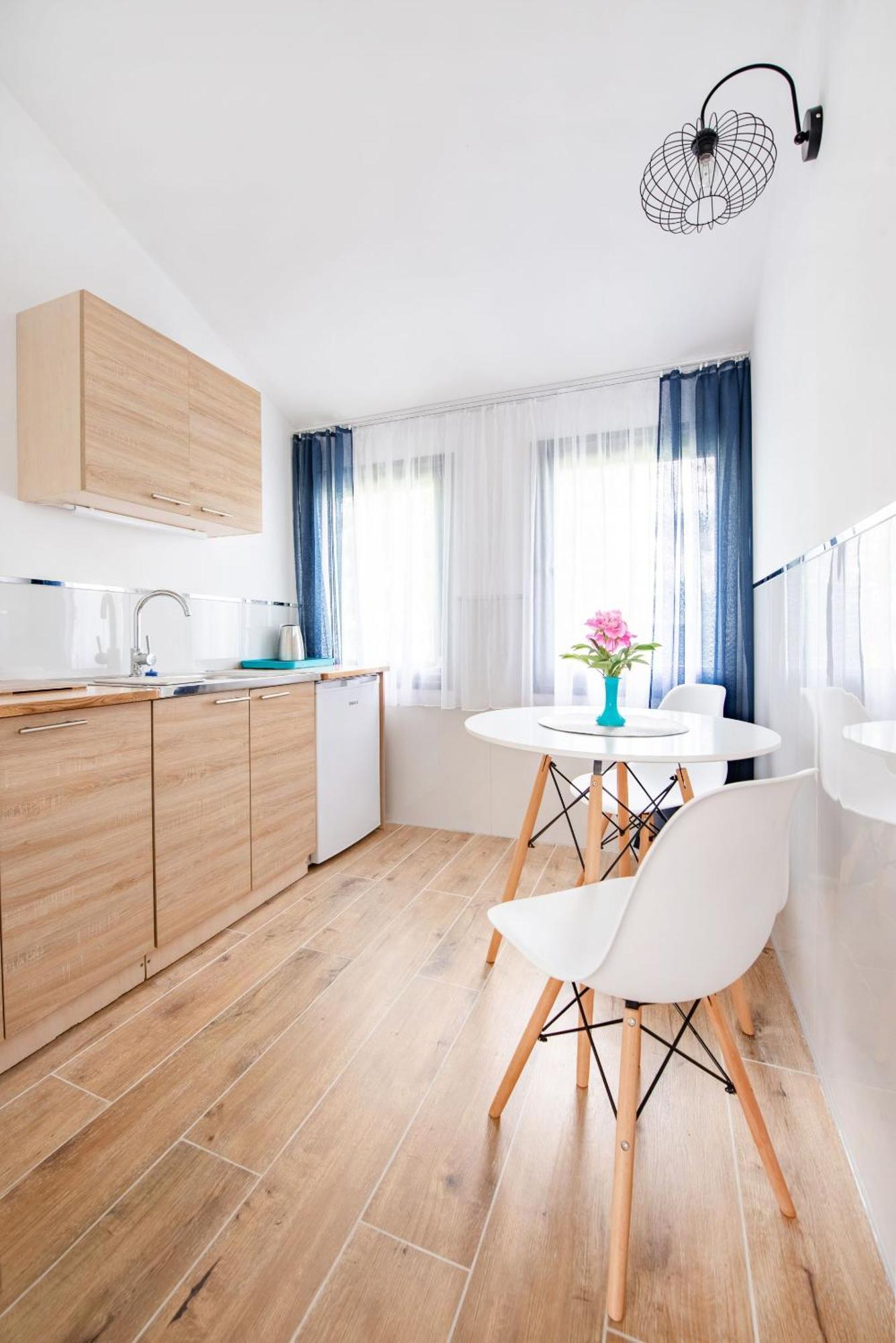 Osrodek Wypoczynkowy Wagabunda Hotel Mikołajki Ngoại thất bức ảnh